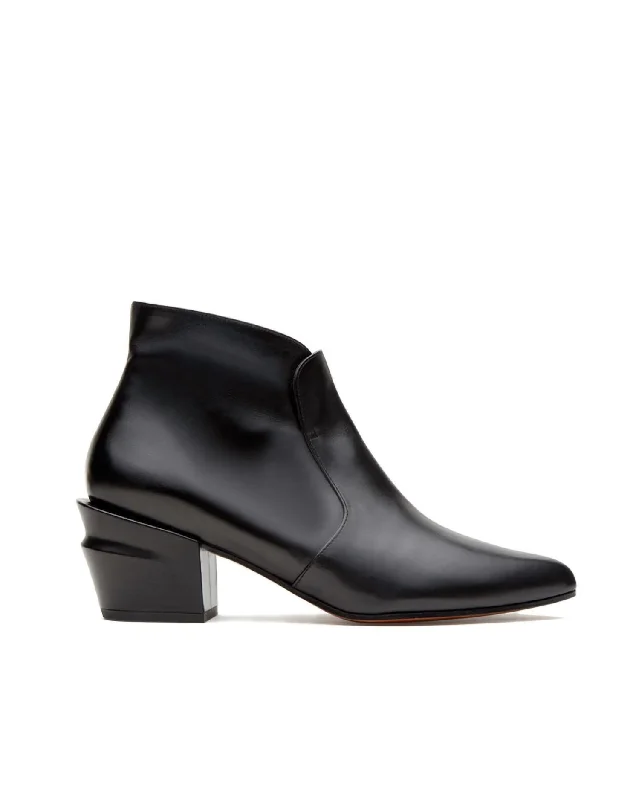 Agate Low Western Boot In Black