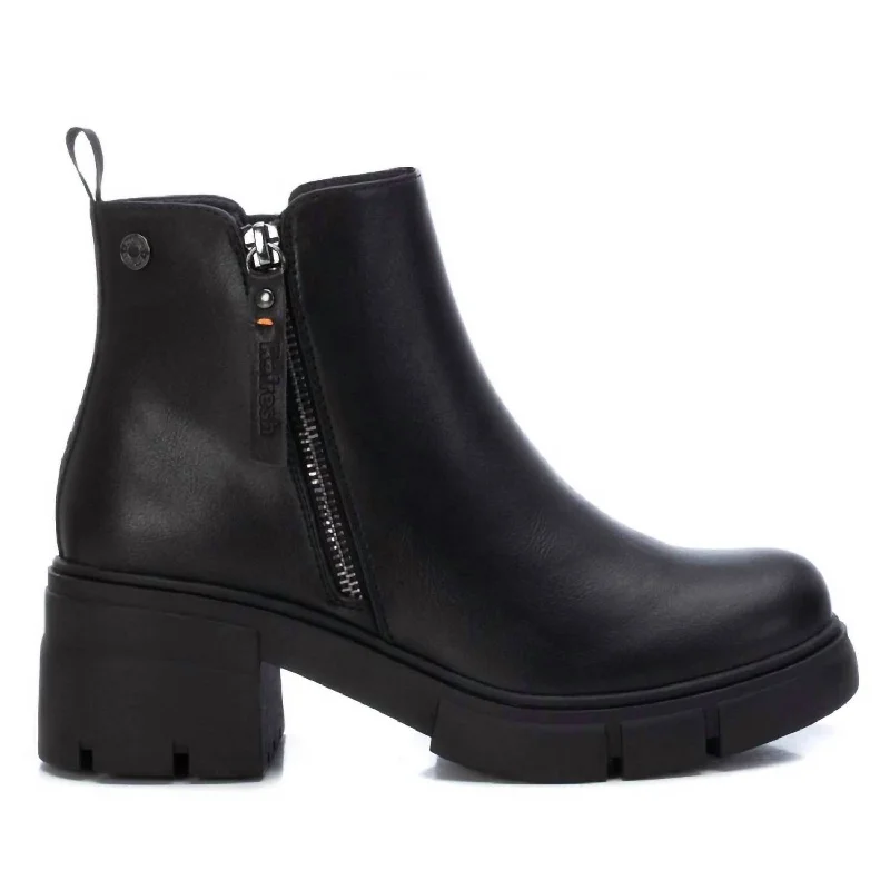 Women's Booties In Black